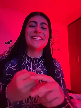 miakhalifaaa  online show from October 26, 2025, 9:26 pm