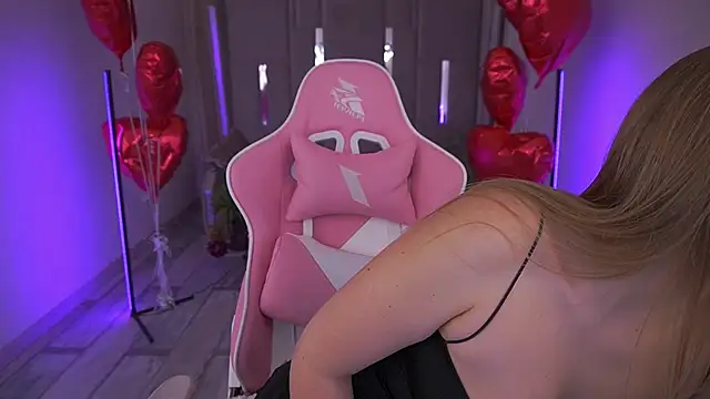 AnikaJane online show from February 26, 2025, 6:04 pm