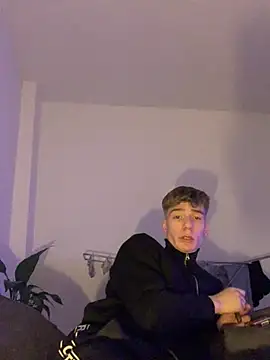 MiguelRausch online show from February 26, 2025, 5:53 pm