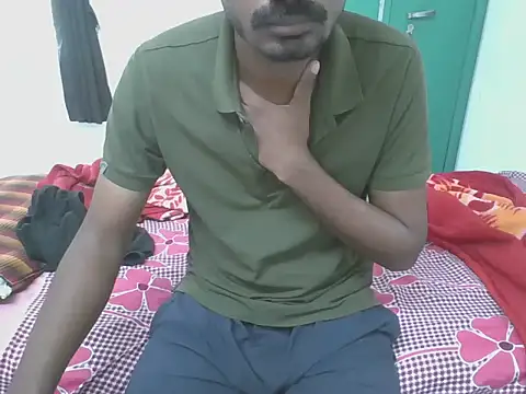 hot dark chocolate08 online show from November 29, 2025, 5:40 am