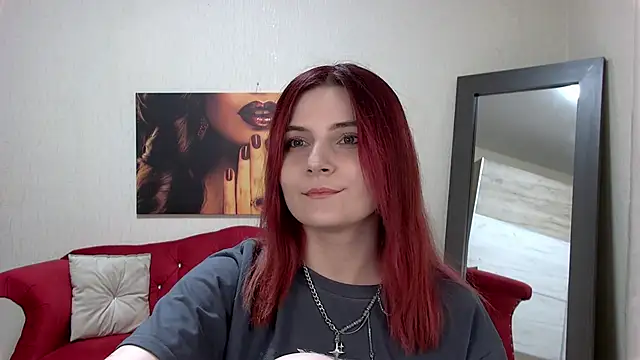 Snapshot of KellyStone chatting on October 22, 2025, 5:12 pm KellyStone online show from October 22, 2025, 5:12 pm