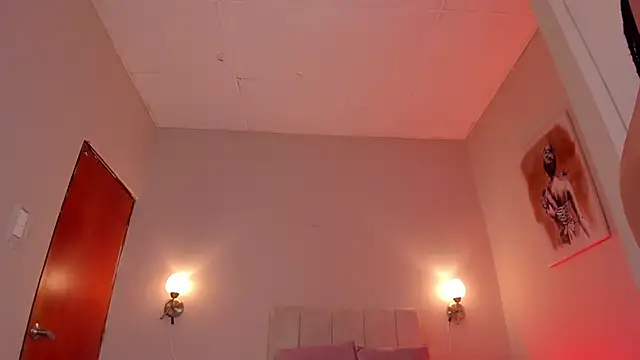 Snapshot of dani_skinny_ chatting on February 26, 2025, 11:43 am dani skinny  online show from February 26, 2025, 11:43 am