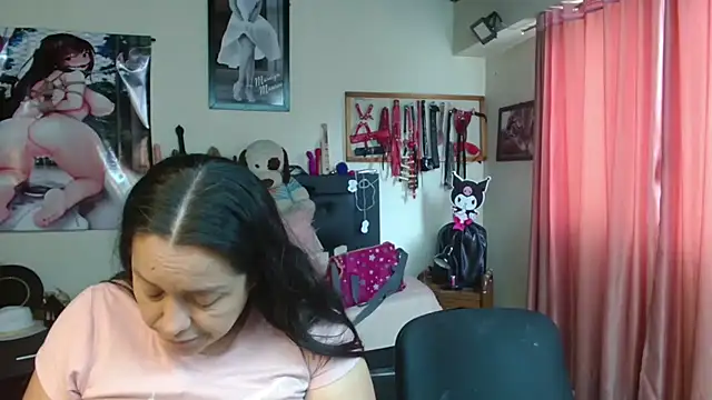 Snapshot of Marilynselxoveanalhard chatting on May 21, 2026, 1:41 pm Marilynselxoveanalhard online show from May 21, 2026, 1:41 pm