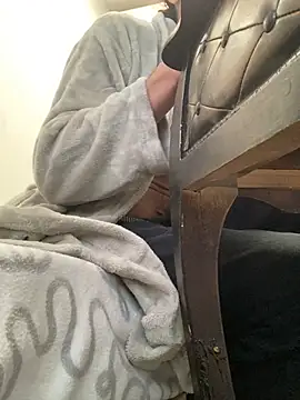 Snapshot of Lucascacaca chatting on February 14, 2025, 5:03 pm Lucascacaca online show from February 14, 2025, 5:03 pm