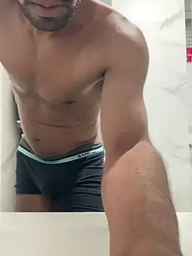 Snapshot of Lucascacaca chatting on June 19, 2026, 2:23 pm Lucascacaca online show from June 19, 2026, 2:23 pm