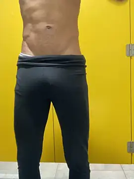 Snapshot of Lucascacaca chatting on December 23, 2024, 8:55 am Lucascacaca online show from December 23, 2024, 8:55 am