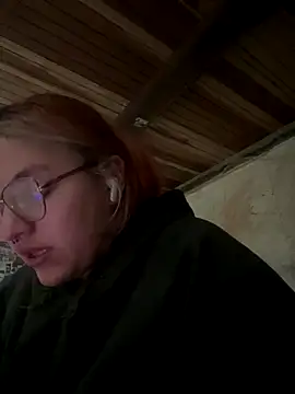 SophiaWeestt99 online show from November 21, 2025, 2:54 am