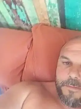 Javierchico online show from June 5, 2026, 6:29 am