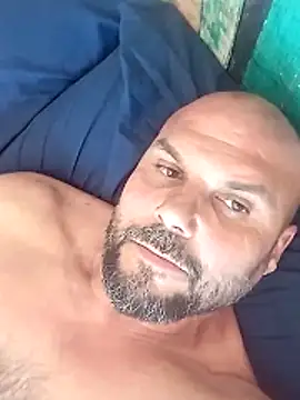 Javierchico online show from May 19, 2026, 11:39 am