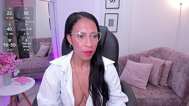 Shantaall  online show from November 14, 2025, 7:39 pm