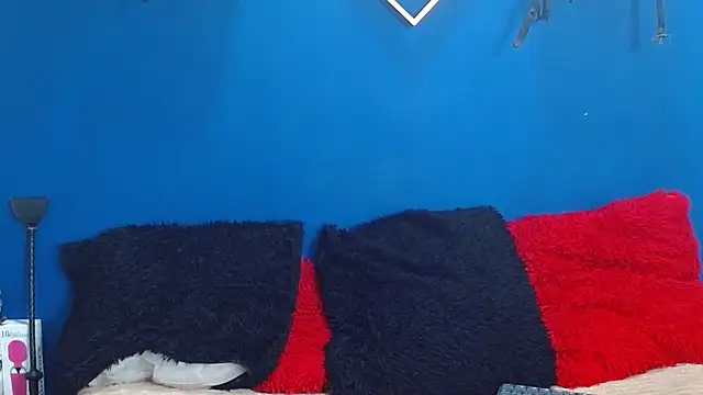 Aynle-toms online show from March 15, 2025, 12:24 pm