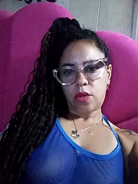 Snapshot of mariposapontiak420 chatting on February 16, 2026, 9:30 am mariposapontiak420 online show from February 16, 2026, 9:30 am