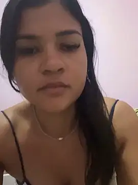 medusahott40 online show from December 5, 2024, 6:15 am