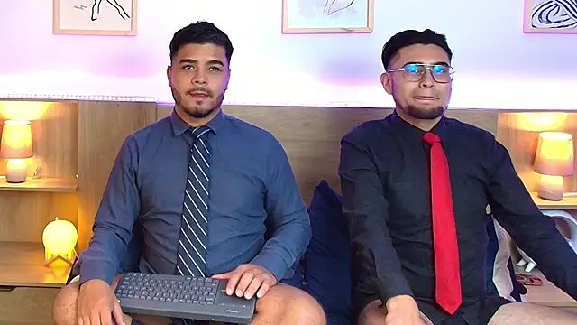 Snapshot of thiagowes chatting on November 14, 2025, 4:16 am thiagowes online show from November 14, 2025, 4:16 am