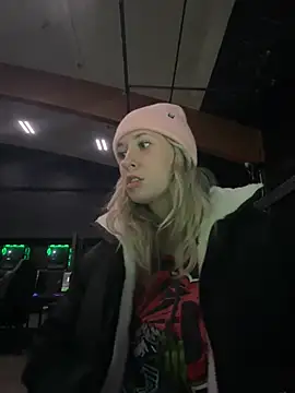 M1ssyk1ssy online show from December 31, 2024, 1:15 am