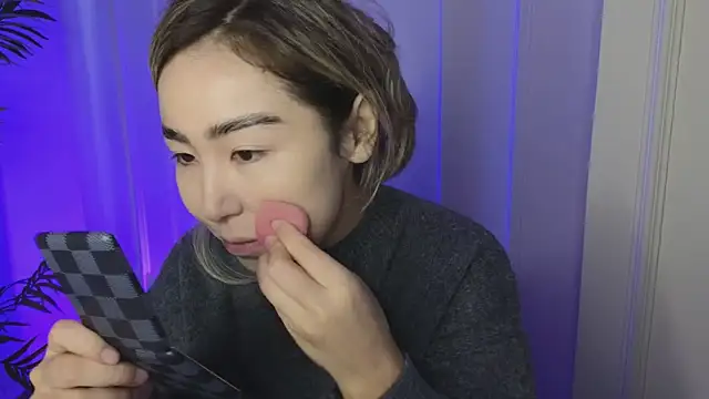 Deiri Delightful online show from December 6, 2024, 5:58 am