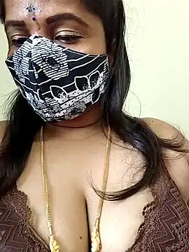 gaurika18 online show from April 8, 2026, 8:49 am