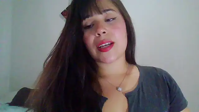 DeusaDemeeter online show from April 13, 2026, 6:12 pm