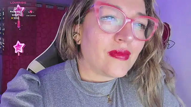 Naty Mature  online show from March 16, 2025, 12:12 am