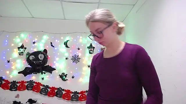 VasilisaSii online show from October 22, 2025, 5:07 am