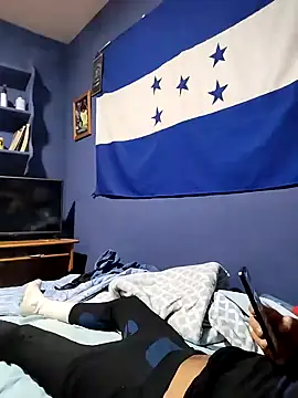 Snapshot of minitranca chatting on December 5, 2024, 5:55 pm minitranca online show from December 5, 2024, 5:55 pm