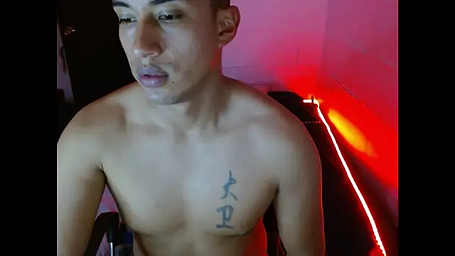 Snapshot of Davixx258 chatting on February 6, 2025, 11:15 pm Davixx258 online show from February 6, 2025, 11:15 pm