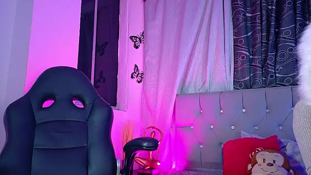 meggan 77 online show from January 19, 2026, 2:04 am