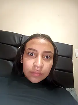 Snapshot of emma_ambar chatting on September 18, 2025, 4:32 pm emma ambar online show from September 18, 2025, 4:32 pm