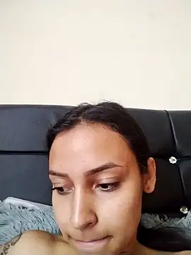 Snapshot of emma_ambar chatting on October 8, 2025, 5:02 pm emma ambar online show from October 8, 2025, 5:02 pm