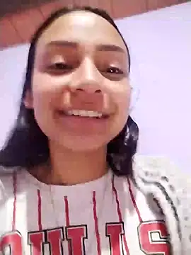 Snapshot of emma_ambar chatting on January 21, 2025, 12:25 am emma ambar online show from January 21, 2025, 12:25 am