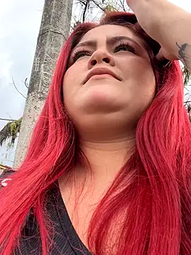 Snapshot of lia_moon77 chatting on November 12, 2025, 7:29 pm lia moon77 online show from November 12, 2025, 7:29 pm