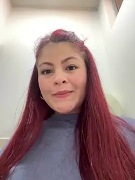 Snapshot of lia_moon77 chatting on February 6, 2025, 8:02 pm lia moon77 online show from February 6, 2025, 8:02 pm