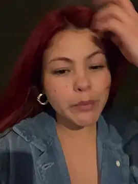 Snapshot of lia_moon77 chatting on March 8, 2025, 11:28 pm lia moon77 online show from March 8, 2025, 11:28 pm
