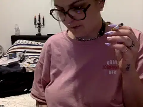 Snapshot of vanillesoumise chatting on January 30, 2025, 8:32 am vanillesoumise online show from January 30, 2025, 8:32 am