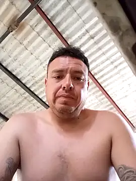 Snapshot of strip_1212 chatting on November 4, 2025, 10:35 pm strip 1212 online show from November 4, 2025, 10:35 pm