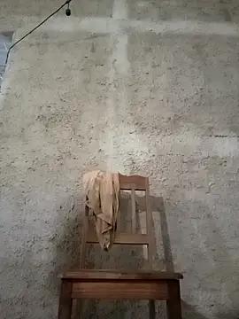 Snapshot of strip_1212 chatting on October 28, 2025, 11:47 pm strip 1212 online show from October 28, 2025, 11:47 pm