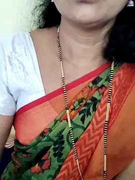 anuradha1432 online show from October 16, 2025, 9:17 am