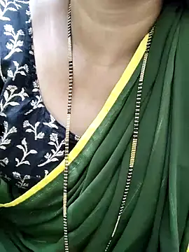 anuradha1432 online show from November 9, 2025, 12:58 am