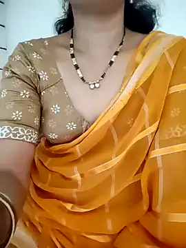 anuradha1432 online show from February 20, 2026, 9:22 am