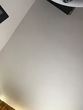 baby lizy online show from September 19, 2025, 7:18 pm