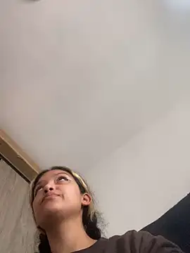 baby lizy online show from September 12, 2025, 8:30 pm