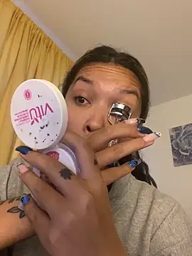 baby lizy online show from October 18, 2025, 10:45 pm