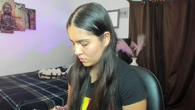 Snapshot of alisa_jhons1 chatting on October 8, 2025, 1:07 am alisa jhons1 online show from October 8, 2025, 1:07 am
