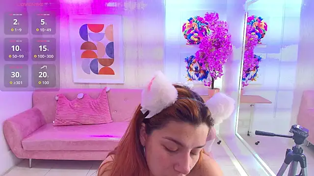 Snapshot of Gabby_evanns chatting on April 23, 2026, 12:29 pm Gabby evanns online show from April 23, 2026, 12:29 pm