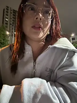 Snapshot of camianddanna chatting on March 21, 2025, 3:33 am camianddanna online show from March 21, 2025, 3:33 am