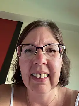Snapshot of B_Bonya_m chatting on February 11, 2025, 5:16 am B Bonya m online show from February 11, 2025, 5:16 am