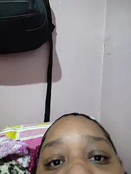 Snapshot of vic_pretynhaa chatting on July 4, 2026, 1:26 pm vic pretynhaa online show from July 4, 2026, 1:26 pm