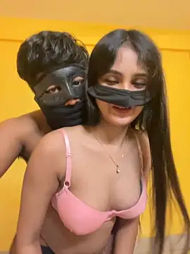 Hotcouple012 online show from October 15, 2025, 7:33 pm