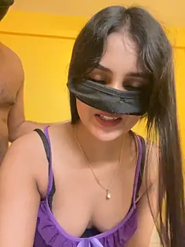 Hotcouple012 online show from October 25, 2025, 7:14 pm