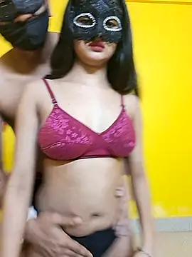 Hotcouple012 online show from February 27, 2025, 6:31 pm